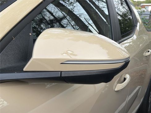 Used 2023 Hyundai Santa Cruz Limited image 10