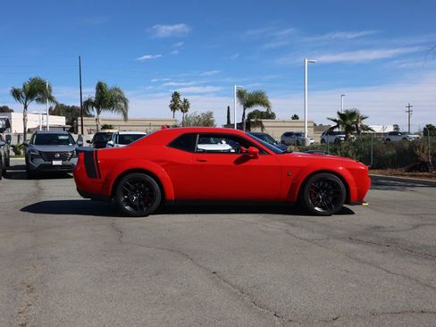 Used 2022 Dodge Challenger R/T Scat Pack image 3