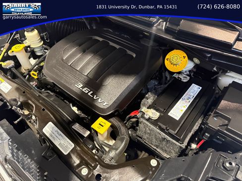 Used 2017 Dodge Grand Caravan SE FWD image 10