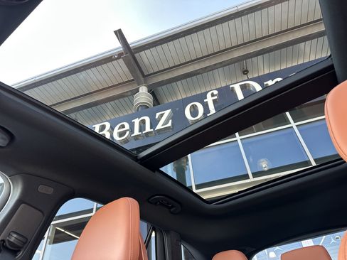 New 2026 Mercedes-Benz GLC 300 4MATIC image 25