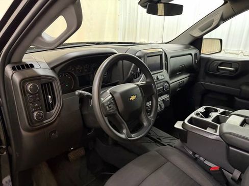 Used 2023 Chevrolet Silverado 1500 Custom AWD/4WD image 24