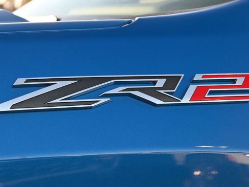 Used 2024 Chevrolet Silverado 1500 ZR2 w/ Technology Package image 35