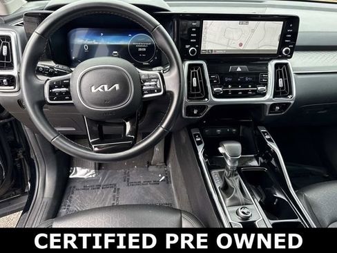 Used 2023 Kia Sorento SX FWD image 18