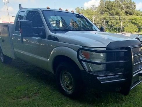 Used 2015 Ford F350 XL w/ Power Equipment Group image 6