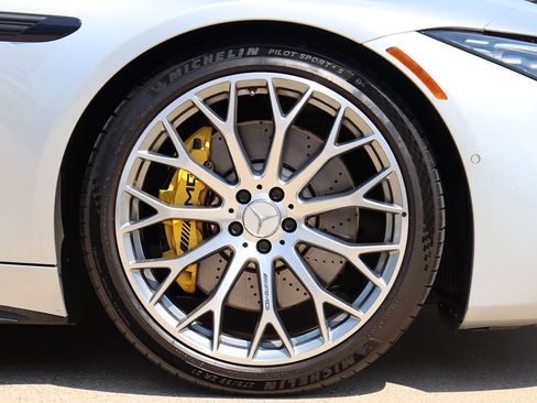 Used 2022 Mercedes-Benz SL 63 AMG Roadster image 56