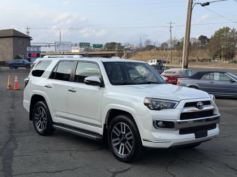 Used 2017 Toyota 4Runner Limited image 2