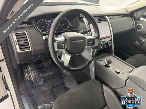 Used 2023 Land Rover Discovery S AWD/4WD image 15