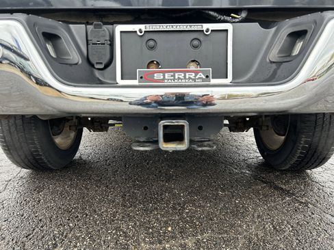 Used 2018 RAM 1500 Laramie AWD/4WD image 23