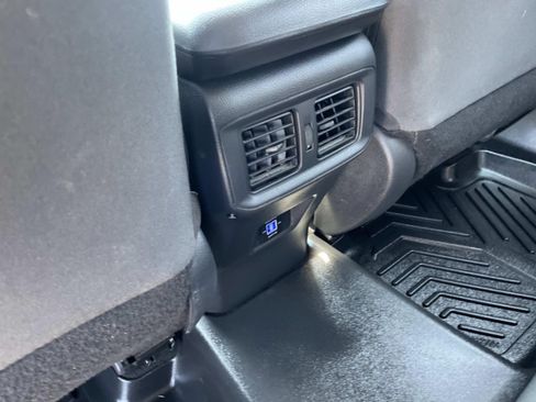 Used 2024 Toyota RAV4 LE FWD image 11