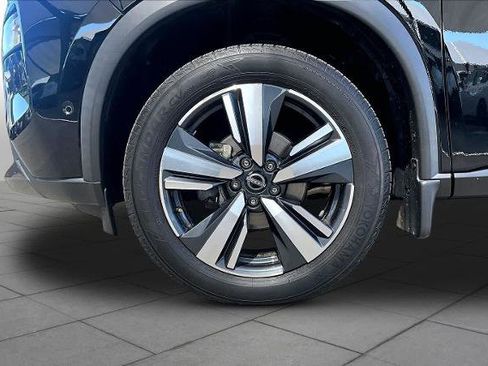 Certified 2023 Nissan Rogue SL w/ SL Premium Package AWD/4WD image 11