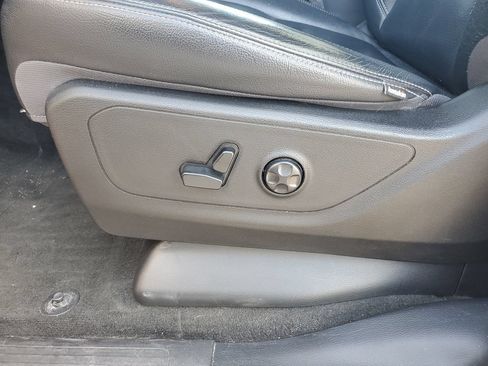 Used 2019 RAM 1500 Big Horn RWD image 21