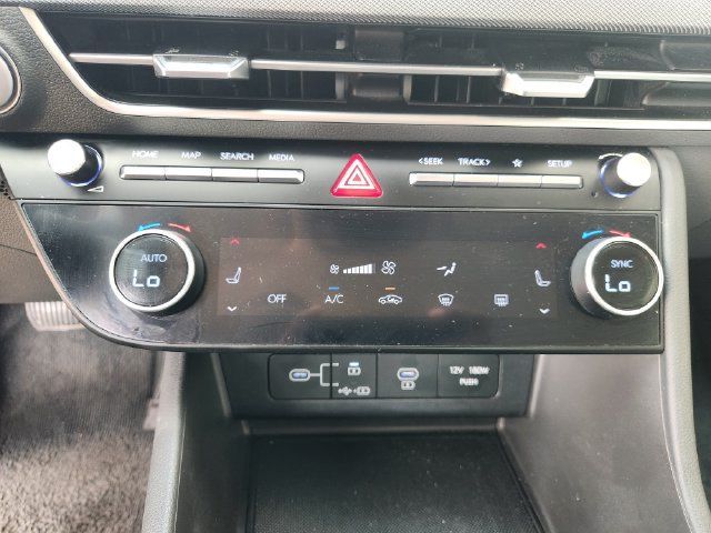 Used 2024 Hyundai Sonata SEL FWD image 17