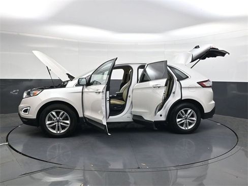 Used 2018 Ford Edge SEL w/ Equipment Group 201A image 43