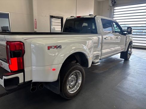 Used 2026 Ford F450 Platinum w/ Platinum Plus Package AWD/4WD image 7