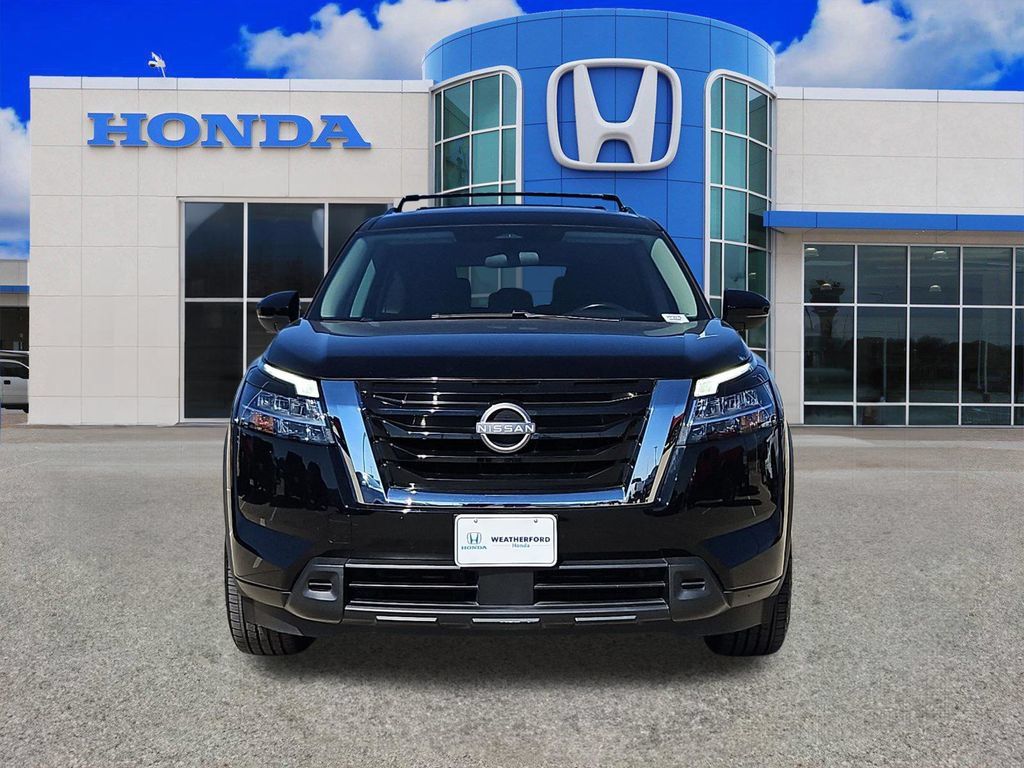 Used 2022 Nissan Pathfinder SV FWD image 8