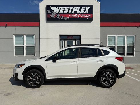 Used 2018 Subaru Crosstrek 2.0i AWD/4WD image 3
