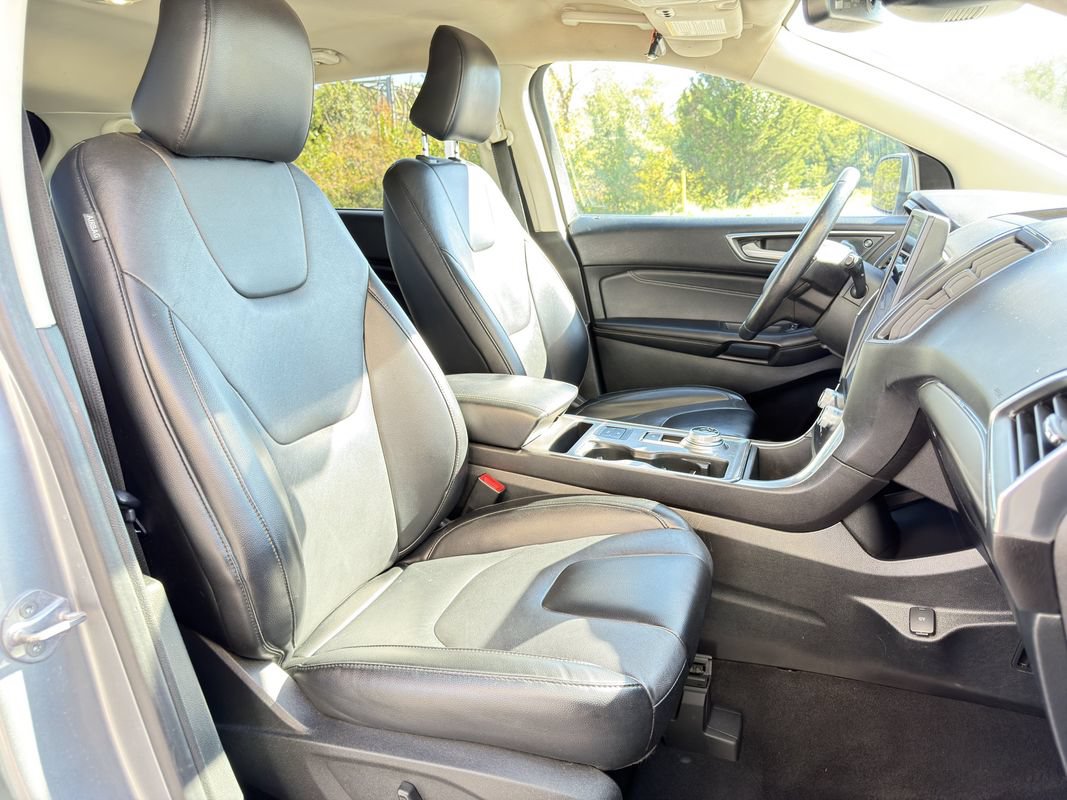 Used 2022 Ford Edge Titanium AWD/4WD image 33