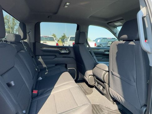 Certified 2025 GMC Sierra 1500 Elevation AWD/4WD image 10