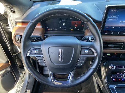 Used 2022 Lincoln Nautilus Reserve w/ Equipment Group 201A image 27