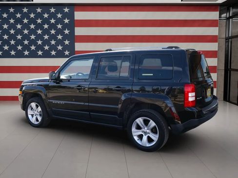 Used 2016 Jeep Patriot High Altitude image 3