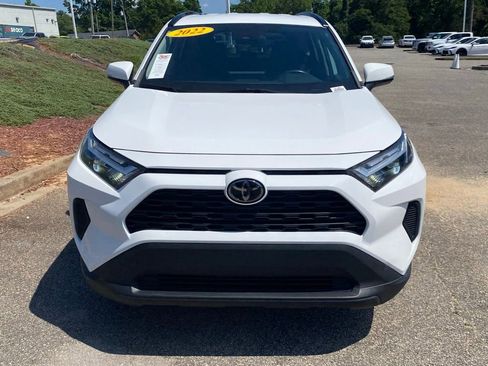 Used 2022 Toyota RAV4 XLE FWD image 19