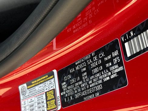 Certified 2025 Kia K4 EX image 26