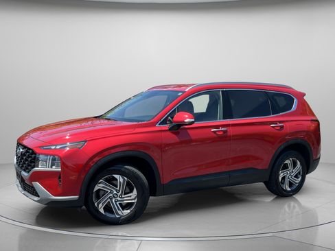 Used 2023 Hyundai Santa Fe SEL image 2