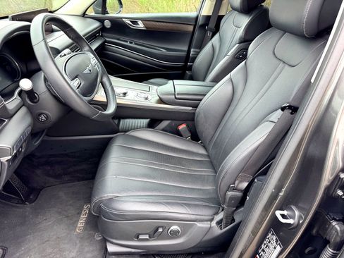 Used 2024 Genesis GV80 2.5T image 12