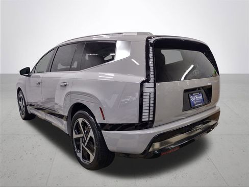 New 2026 Hyundai Ioniq 9 Calligraphy AWD/4WD image 13