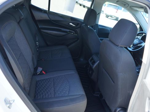Used 2020 Chevrolet Equinox LT AWD/4WD image 23
