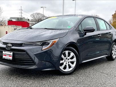 Used 2025 Toyota Corolla LE