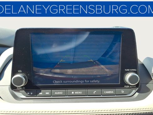 Used 2023 Nissan Rogue SV w/ SV Premium Package AWD/4WD image 18