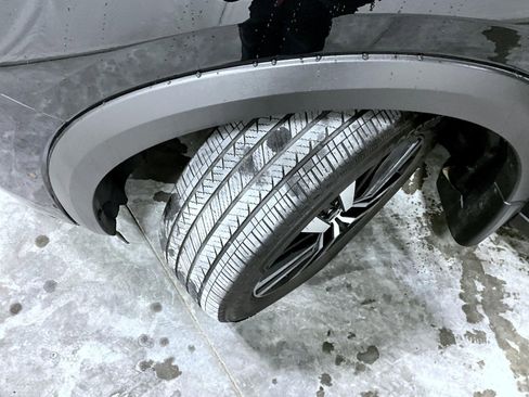 Used 2023 Nissan Pathfinder Platinum image 24