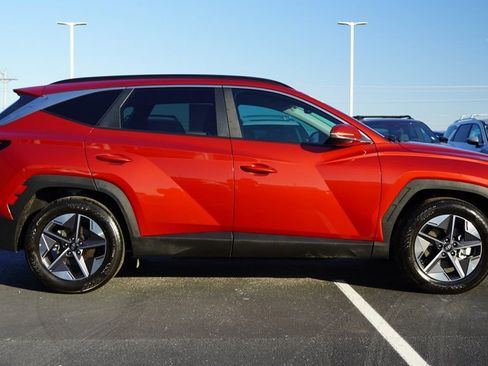 Used 2025 Hyundai Tucson SEL image 4