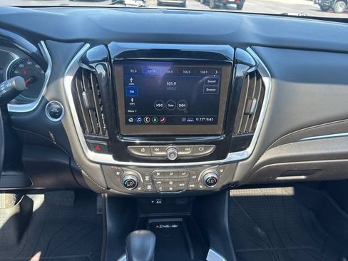 Used 2021 Chevrolet Traverse Premier w/ LPO, Floor Liner Package AWD/4WD image 22