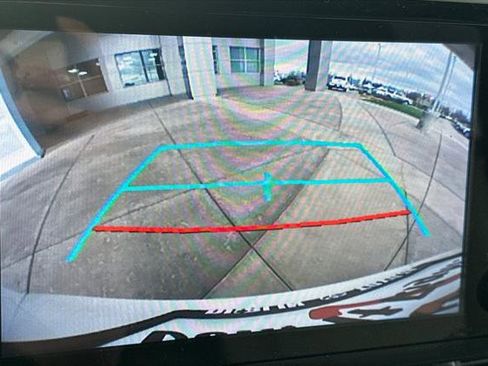 Certified 2024 Toyota Sienna LE image 24