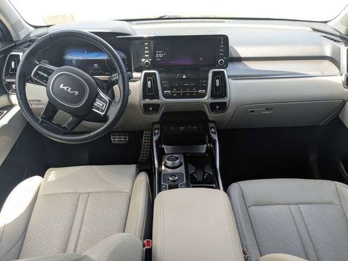 Certified 2023 Kia Sorento SX Prestige AWD/4WD image 19