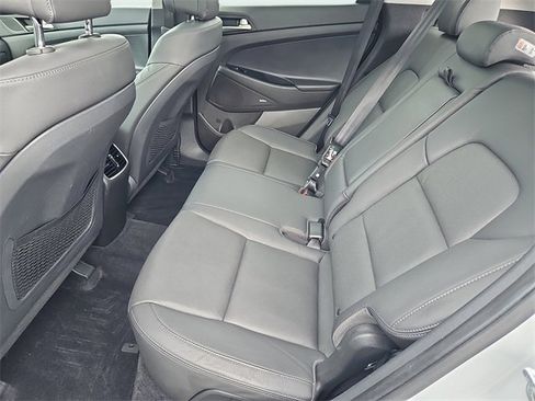 Used 2018 Hyundai Tucson Limited w/ Ultimate Package 02 image 34