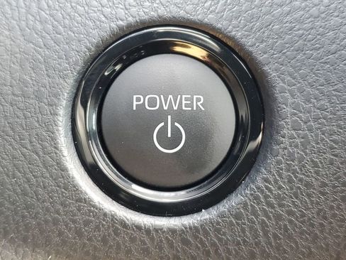 Used 2026 Toyota Camry SE image 37