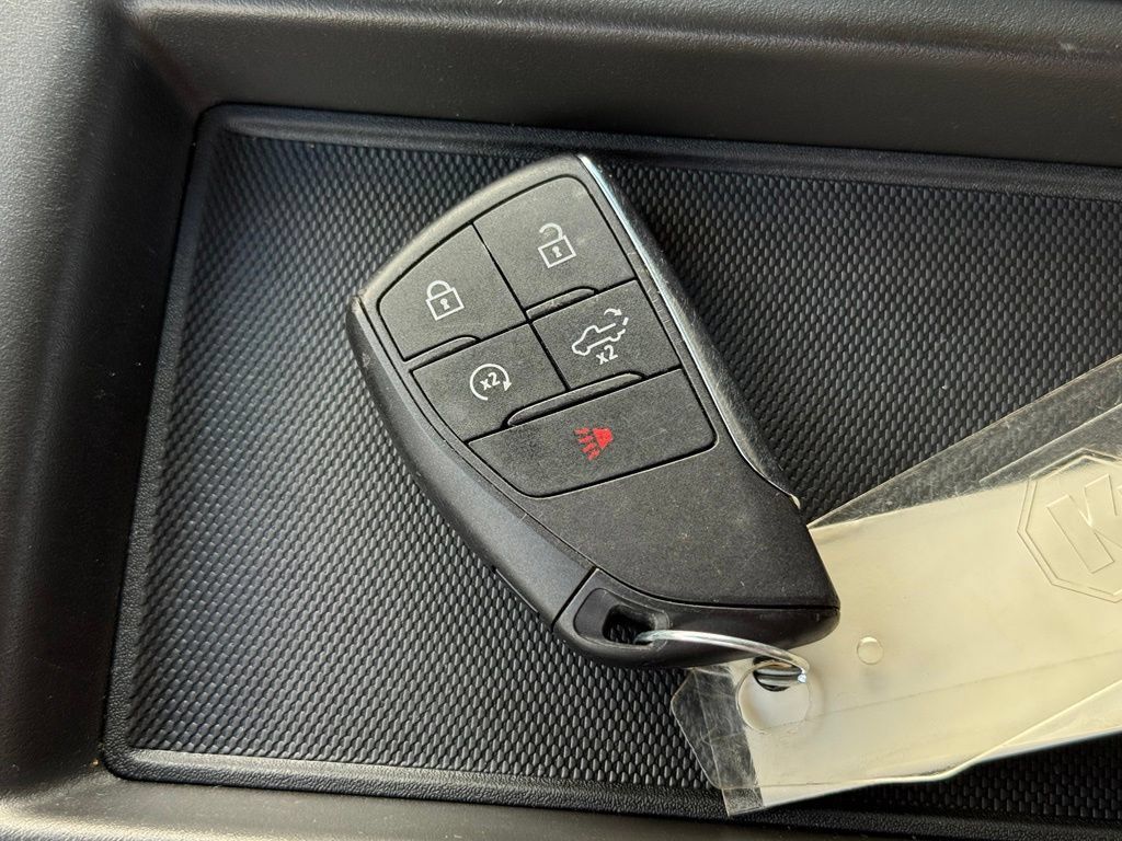 Used 2026 Chevrolet Silverado 1500 LT RWD image 34