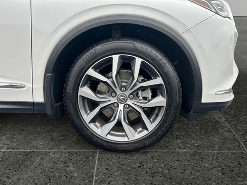 Used 2023 Acura MDX Technology image 9