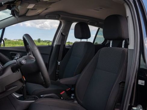 Used 2020 Chevrolet Trax LS w/ Tint and Cruise Package FWD image 14