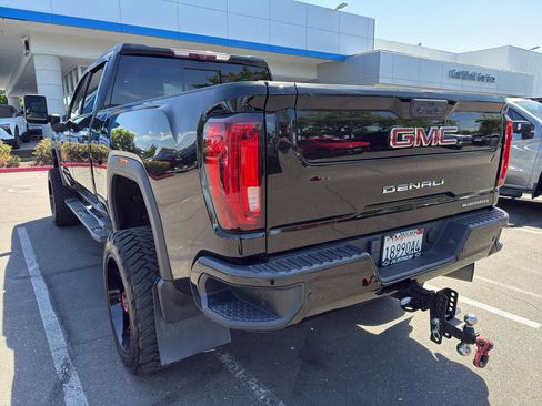 Used 2020 GMC Sierra 2500 Denali w/ Denali Ultimate Package AWD/4WD image 5