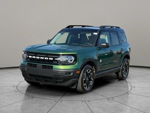 Certified 2024 Ford Bronco Sport Outer Banks w/ Tech Package AWD/4WD image 3