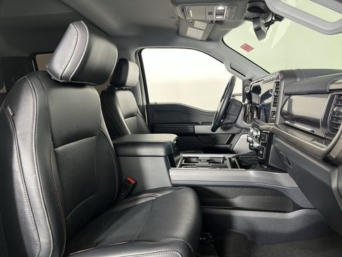 Used 2024 Ford F250 Lariat w/ Sport Appearance Package image 32