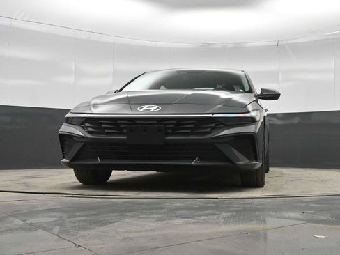 New 2026 Hyundai Elantra Blue image 33