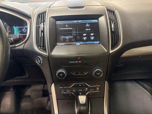 Used 2015 Ford Edge SEL w/ Equipment Group 201A AWD/4WD image 13