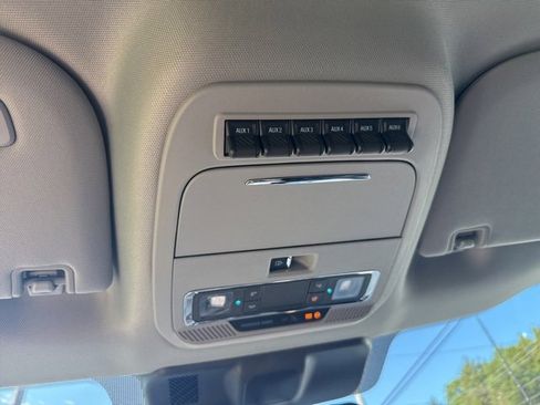 New 2026 Ford F350 Lariat image 31