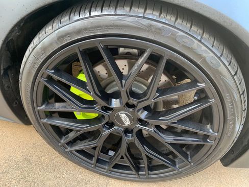 Used 2006 Cadillac XLR V image 9