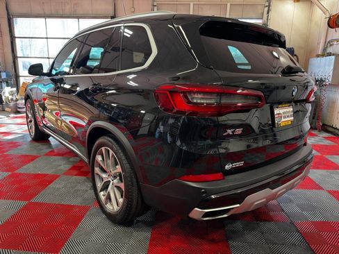 Used 2019 BMW X5 xDrive40i w/ Premium Package 2 image 5